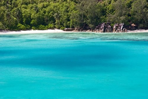 Turquoise water at the Seychelles