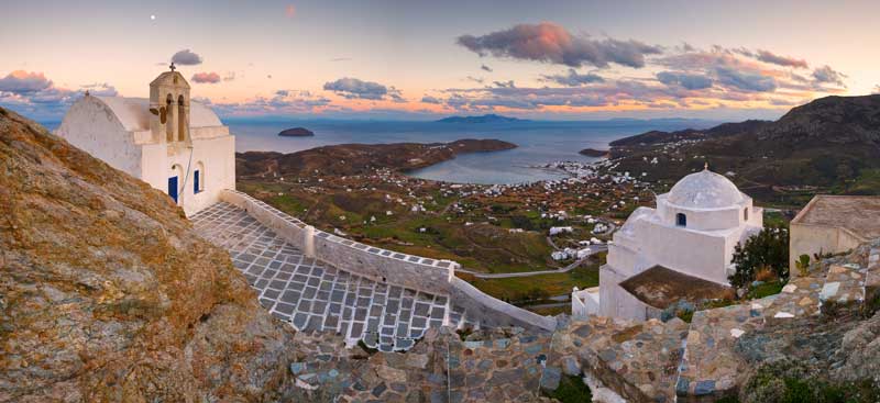 View from the Chora on Serifos to Livadi