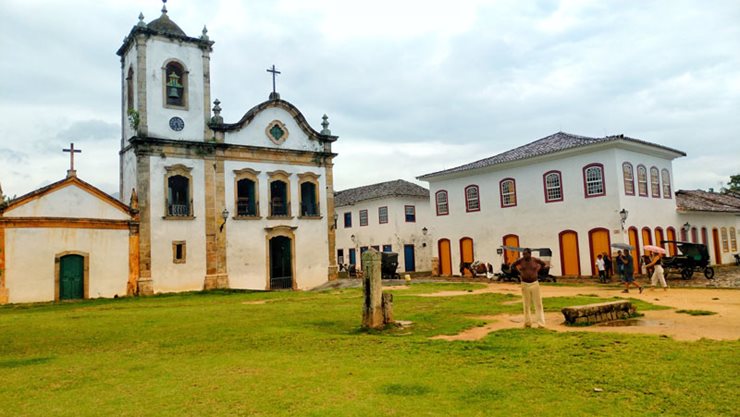 Paraty - Church from the Colonial Period