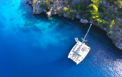 Charter a catamaran in Greece